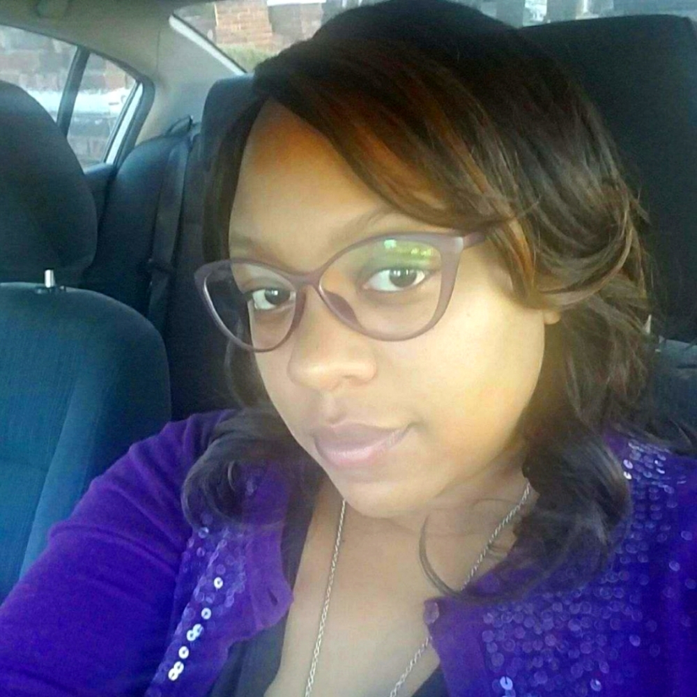 Meet your Posher, Yanique